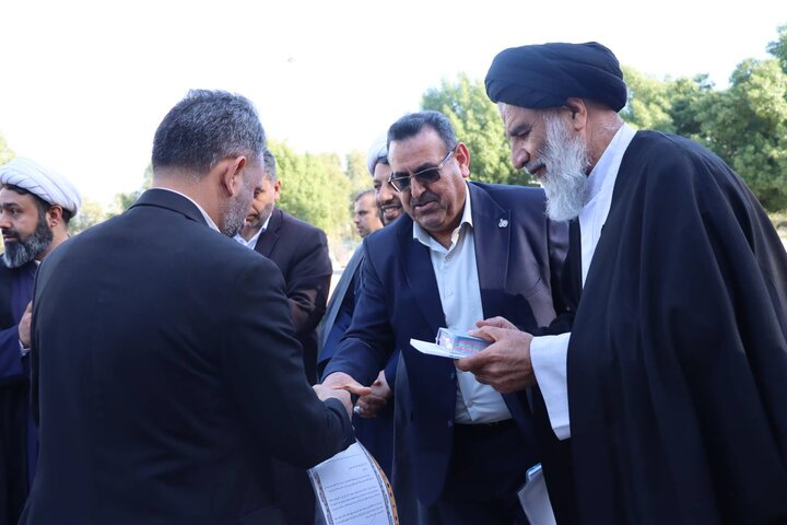 جشن متفاوت تجلیل از کارکان آموزش و پرورش در اهواز