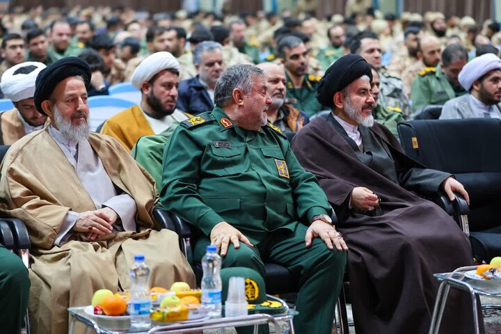 تصاویر | سومین همایش نماز قرارگاه حمزه سیدالشهدا نیروی زمینی سپاه پاسداران انقلاب اسلامی