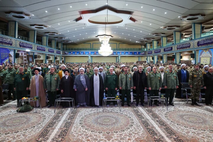 تصاویر | سومین همایش نماز قرارگاه حمزه سیدالشهدا نیروی زمینی سپاه پاسداران انقلاب اسلامی
