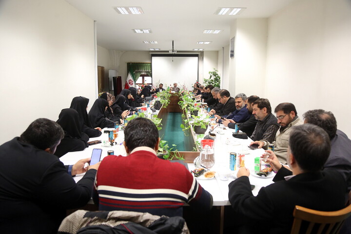 تصاویر/ بازدید ویژه خبرنگاران از آستان مقدس حضرت فاطمه معصومه (سلام‌الله‌علیها)