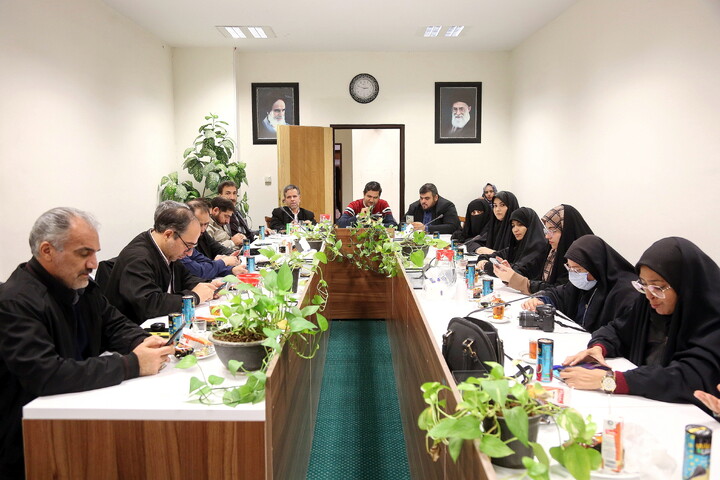 تصاویر/ بازدید ویژه خبرنگاران از آستان مقدس حضرت فاطمه معصومه (سلام‌الله‌علیها)