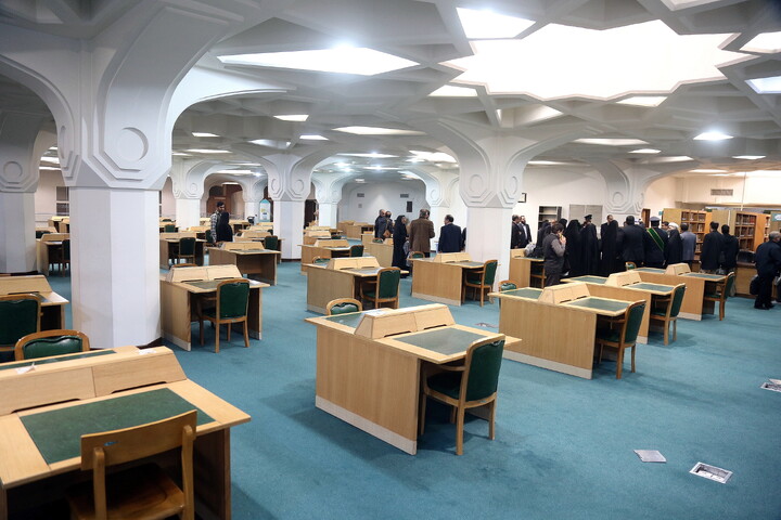 تصاویر/ بازدید ویژه خبرنگاران از آستان مقدس حضرت فاطمه معصومه (سلام‌الله‌علیها)