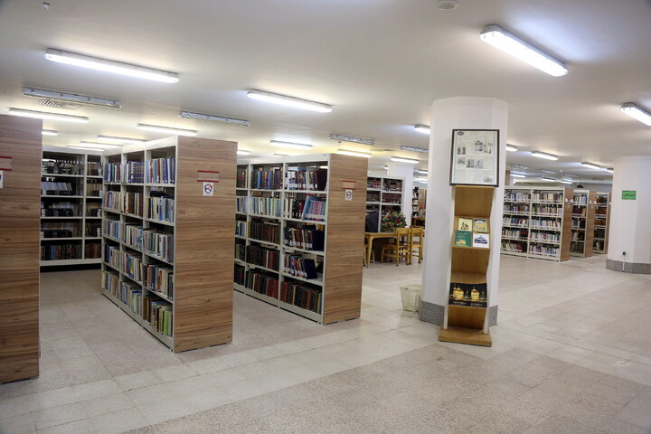 تصاویر/ بازدید ویژه خبرنگاران از آستان مقدس حضرت فاطمه معصومه (سلام‌الله‌علیها)