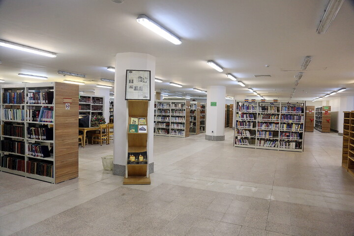 تصاویر/ بازدید ویژه خبرنگاران از آستان مقدس حضرت فاطمه معصومه (سلام‌الله‌علیها)