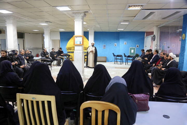 تصاویر/ بازدید ویژه خبرنگاران از آستان مقدس حضرت فاطمه معصومه (سلام‌الله‌علیها)