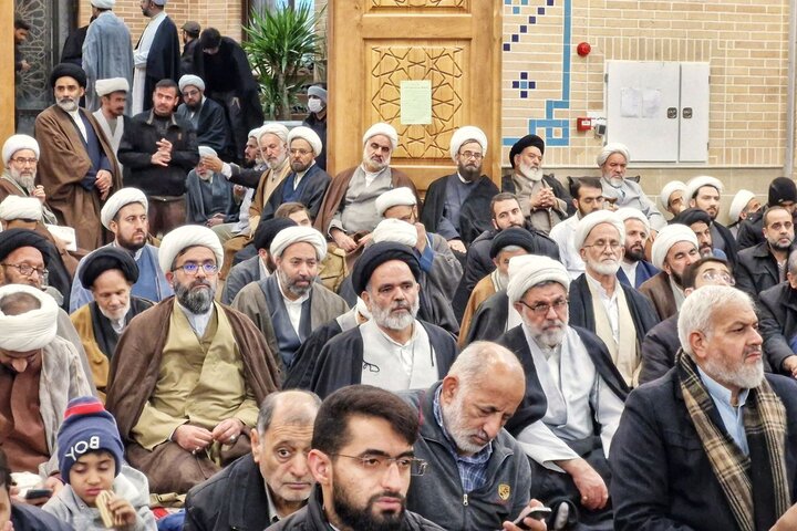 تصاویر/ دیدار طلاب و فضلای اصفهانی ساکن قم با نماینده ولی فقیه در استان اصفهان