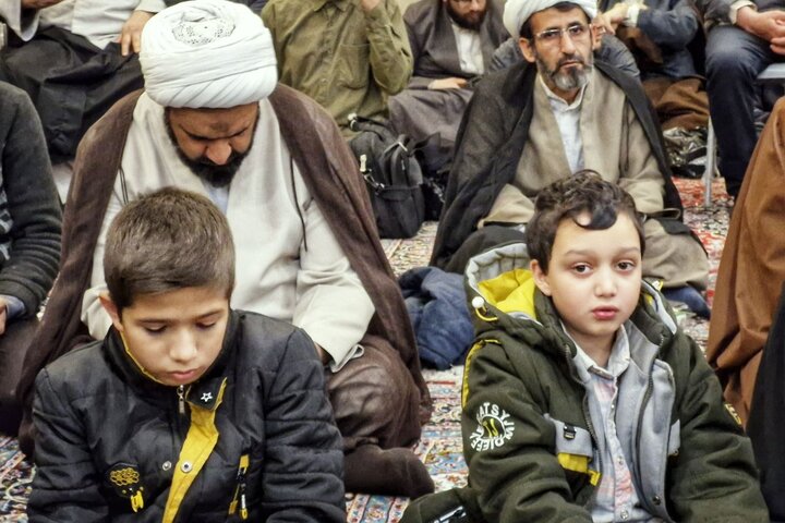 تصاویر/ دیدار طلاب و فضلای اصفهانی ساکن قم با نماینده ولی فقیه در استان اصفهان