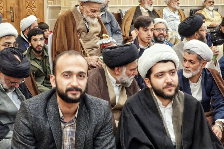 تصاویر/ دیدار طلاب و فضلای اصفهانی ساکن قم با نماینده ولی فقیه در استان اصفهان