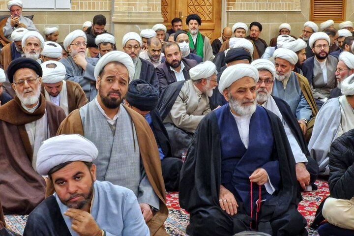 تصاویر/ دیدار طلاب و فضلای اصفهانی ساکن قم با نماینده ولی فقیه در استان اصفهان