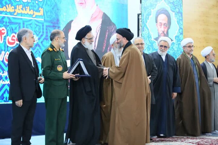 همایش ندای قرآن از دیار علویان