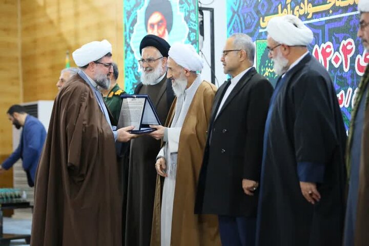 همایش ندای قرآن از دیار علویان