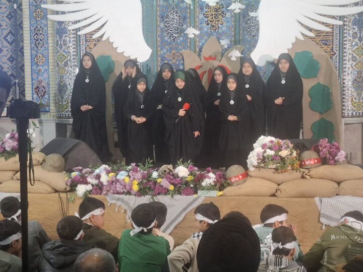 تصاویر/یادواره شهدای حسن آبادکاشان همراه باگرامیداشت شهدای جنگ 12روزه