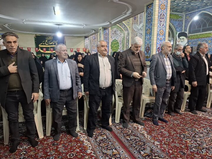 تصاویر/یادواره شهدای حسن آبادکاشان همراه باگرامیداشت شهدای جنگ 12روزه