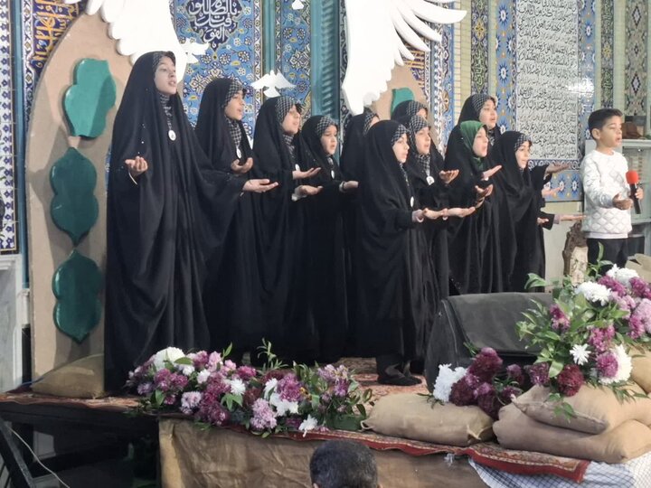 تصاویر/یادواره شهدای حسن آبادکاشان همراه باگرامیداشت شهدای جنگ 12روزه