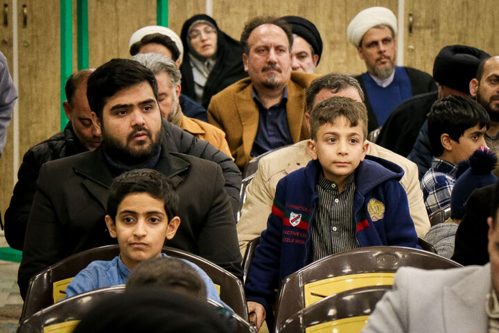 تصاویر/ جشن خانوادگی ولادت باسعادت امام جواد ع و حضرت امیرالمومنین ع و گرامیداشت روز پدر دبیرستان متوسطه اول توحید