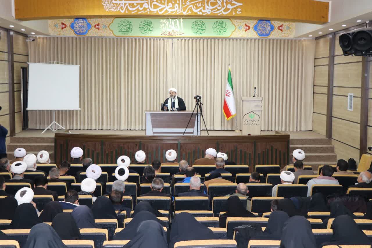 حدود ۷۰ درصد شرکت‌کنندگان آیین اعتکاف آذربایجان غربی را نوجوانان و جوانان تشکیل می‌دهند