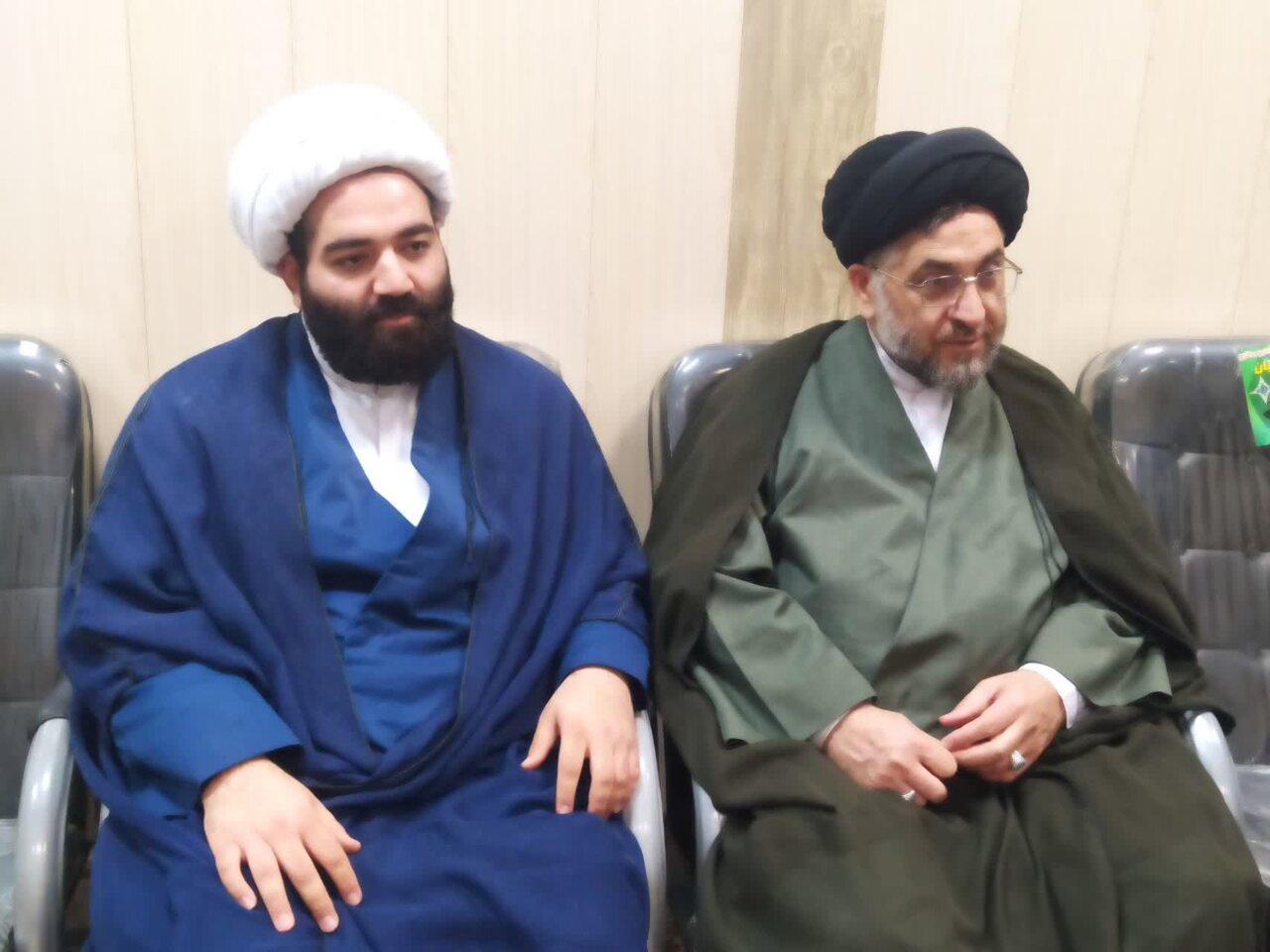 خادمان معتکفین ادامه دهنده راه انبیای الهی هستند