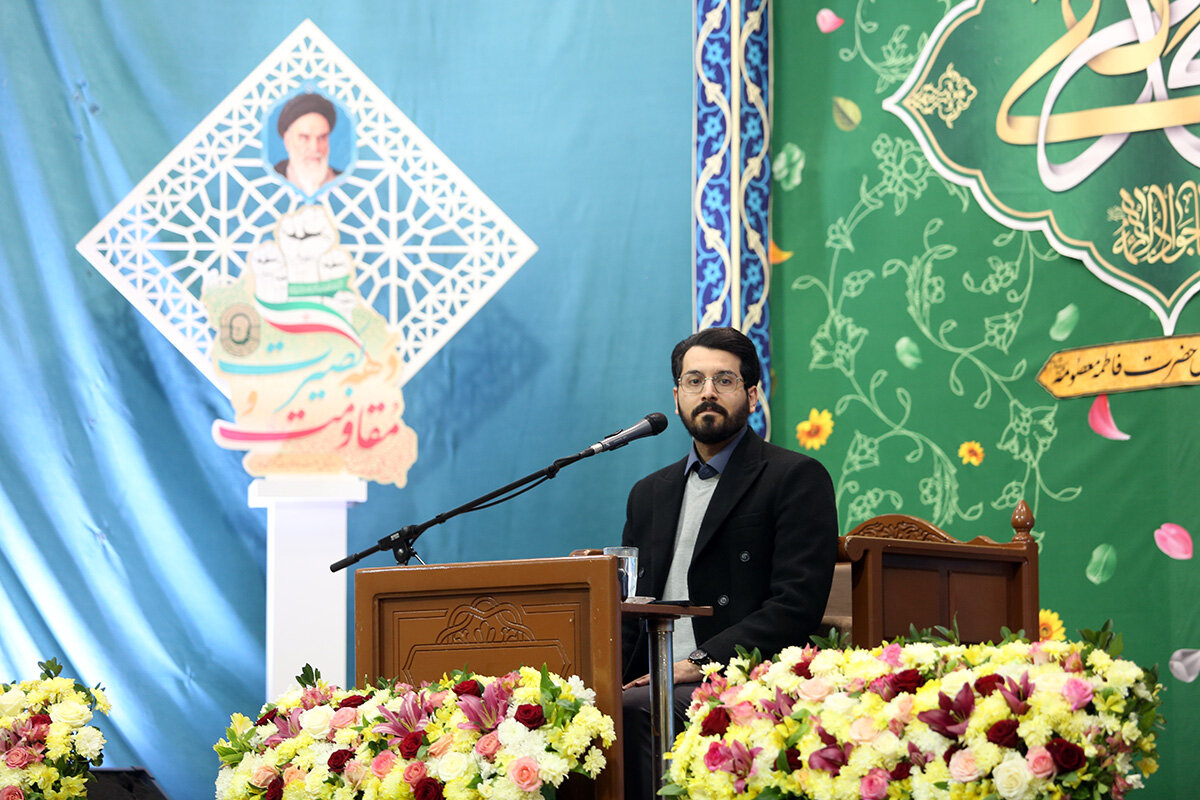 برپایی جشن میلاد امام جواد(ع) در حرم بانوی کرامت + تصاویر