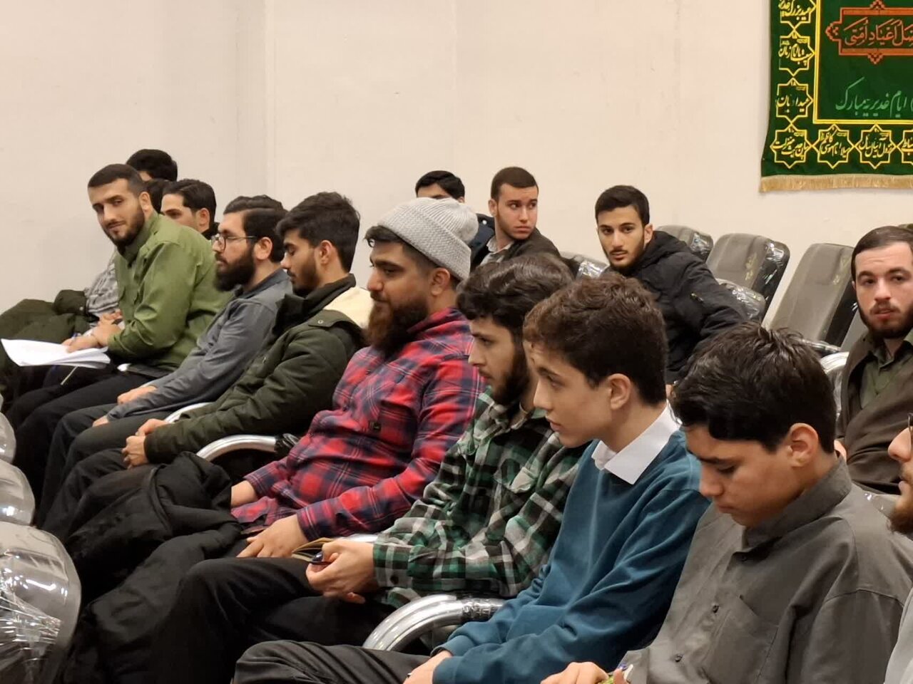 ظرفیتهای گروههای جهادی حوزه علمیه گیلان بررسی شد+عکس