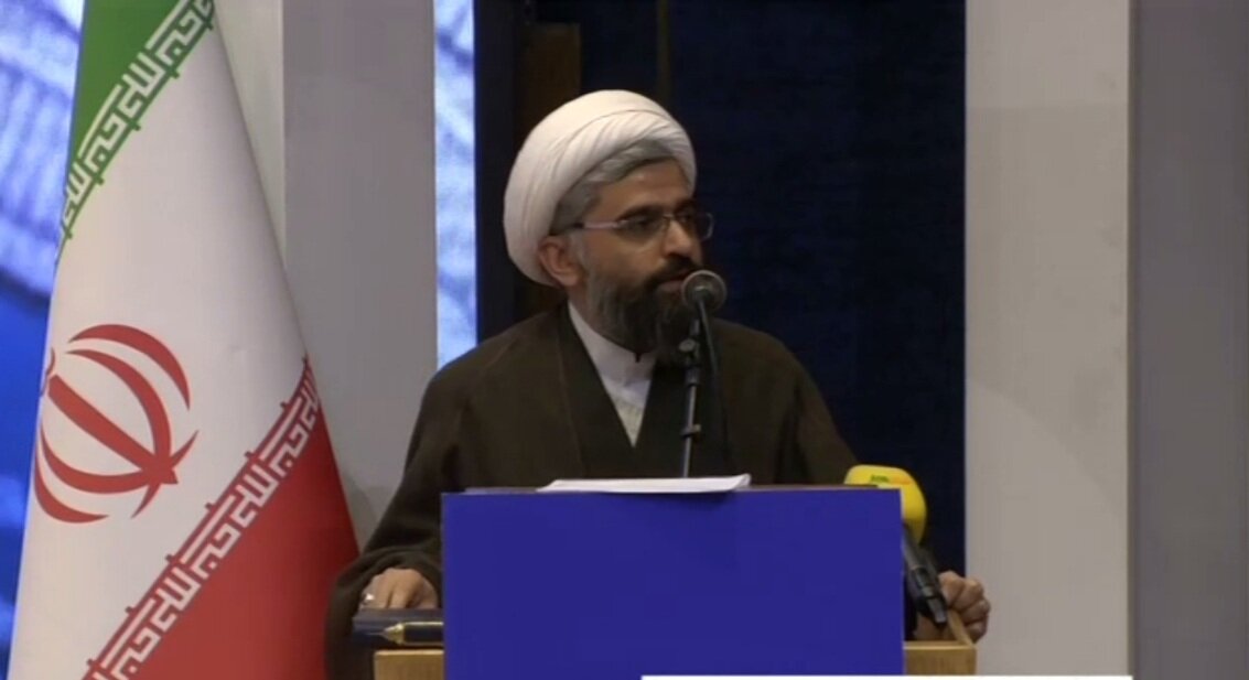 فلسفه وجودی مشهد بر محور زیارت حرم رضوی شکل گرفته است