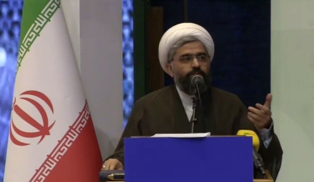 فلسفه وجودی مشهد بر محور زیارت حرم رضوی شکل گرفته است