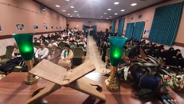 تصاویر/ پنجمین گردهمایی خادمیاران و یاوران رضوی شهرستان آران و بیدگل