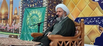 نقش مادری و تربیت فرزند با هیچ چیزی قابل قیاس نیست