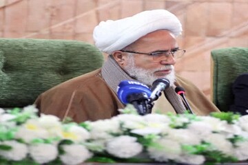 تجلیل نماینده ولی‌فقیه در کرمانشاه از قهرمانان ملی و بین‌المللی ورزش استان