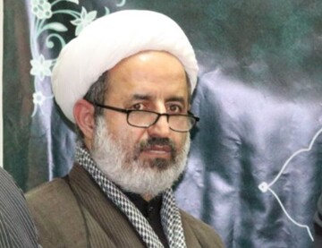 احساس حضور در محضر امام زمان (عج)، رمز پیروزی‌های ملت ایران است