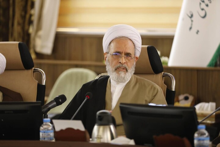 تصاویر/ اولین اجلاسیه رؤسای شوراهای استانی حوزه‌های علمیه با حضور اعضای شورای عالی در مشهد مقدس