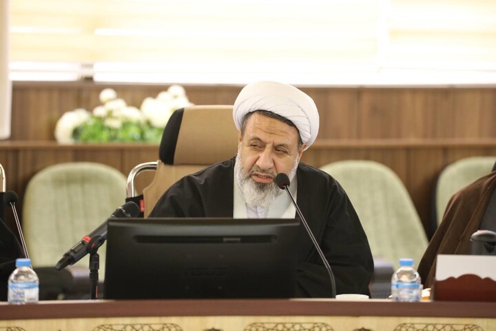 تصاویر/ اولین اجلاسیه رؤسای شوراهای استانی حوزه‌های علمیه با حضور اعضای شورای عالی در مشهد مقدس