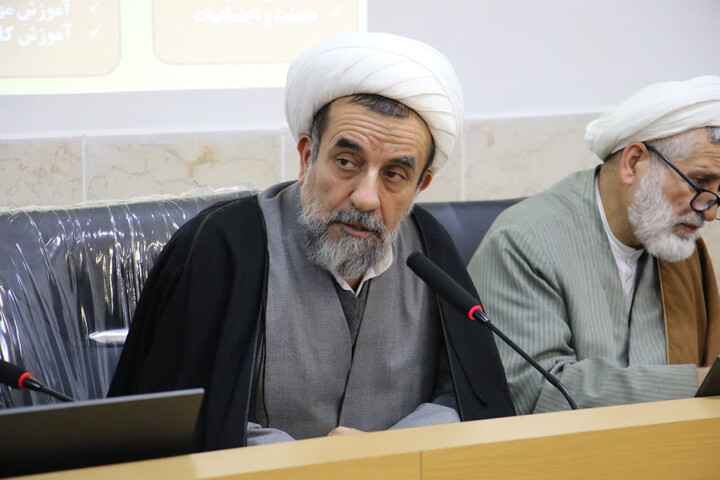 تصاویر|جلسات اعضای دبیرخانه حوزه پیشرو و سرآمد با کارگروه آموزش