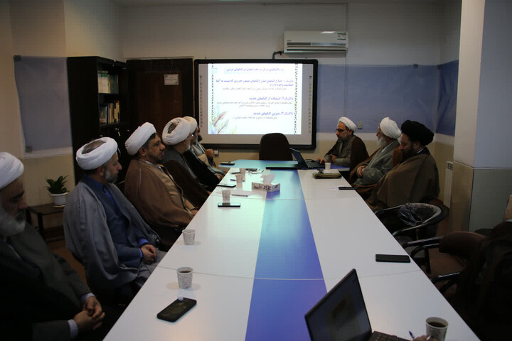 تصاویر|جلسات اعضای دبیرخانه حوزه پیشرو و سرآمد با کارگروه آموزش