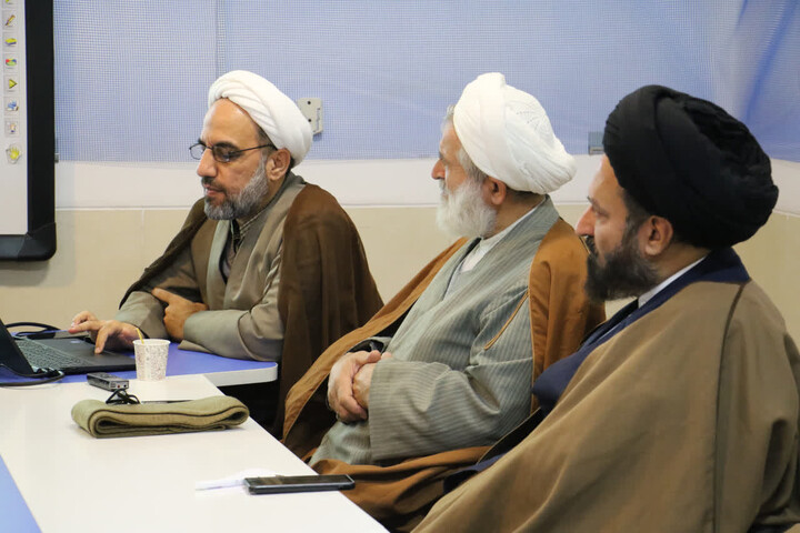 تصاویر|جلسات اعضای دبیرخانه حوزه پیشرو و سرآمد با کارگروه آموزش