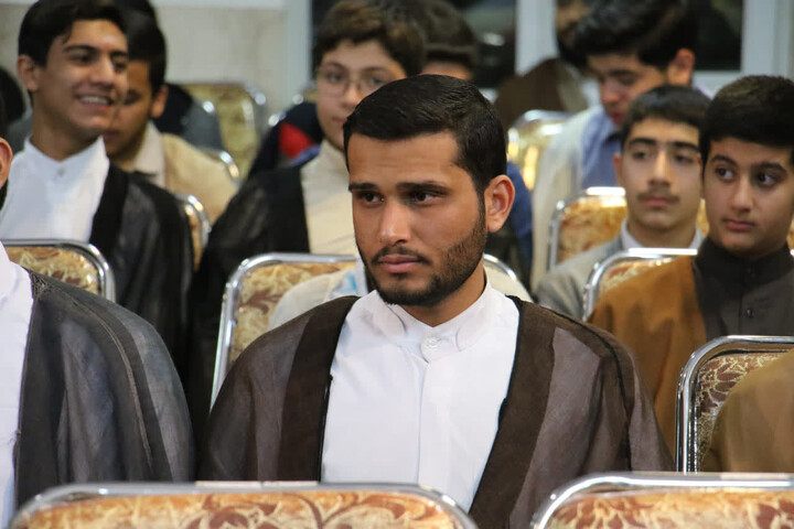 تصاویر|آیین تجلیل از حافظان قرآن مدرسه علمیه شهید طباطبایی نژاد