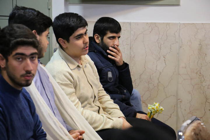 تصاویر|آیین تجلیل از حافظان قرآن مدرسه علمیه شهید طباطبایی نژاد