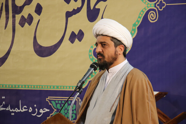 تصاویر|آیین تجلیل از حافظان قرآن مدرسه علمیه شهید طباطبایی نژاد