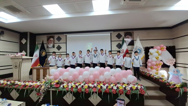 جشن تکلیف ۲۶۲ نفر از دختران ماه در یاسوج برگزار شد.