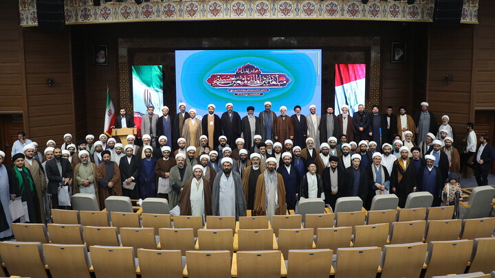 تصاویر/ همایش تجلیل از مبلغان بین‌المللی اربعین حسینی