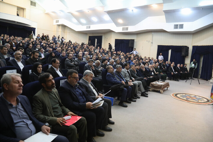 تصاویر/ سفر رئیس جمهور به چهارمحال و بختیاری