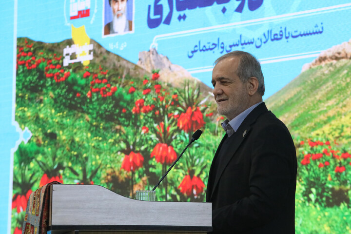 تصاویر/ سفر رئیس جمهور به چهارمحال و بختیاری