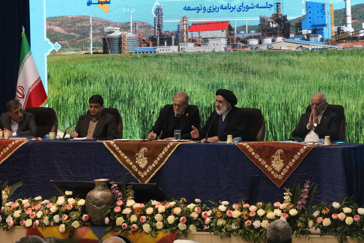 تصاویر/ سفر رئیس جمهور به چهارمحال و بختیاری