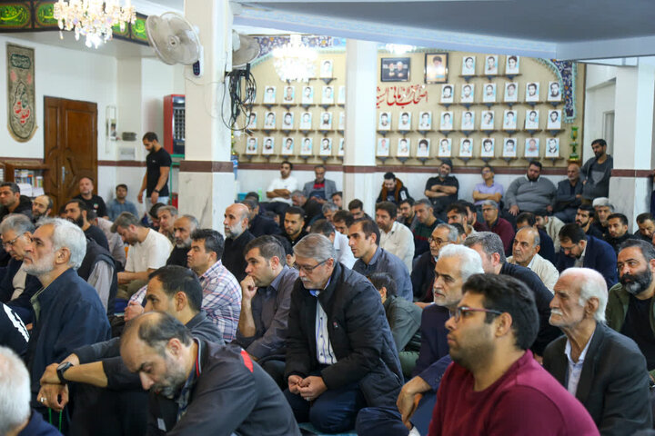 تصاویر/ درس اخلاق و تهذیب در مسجد حضرت ولیعصر(عج)