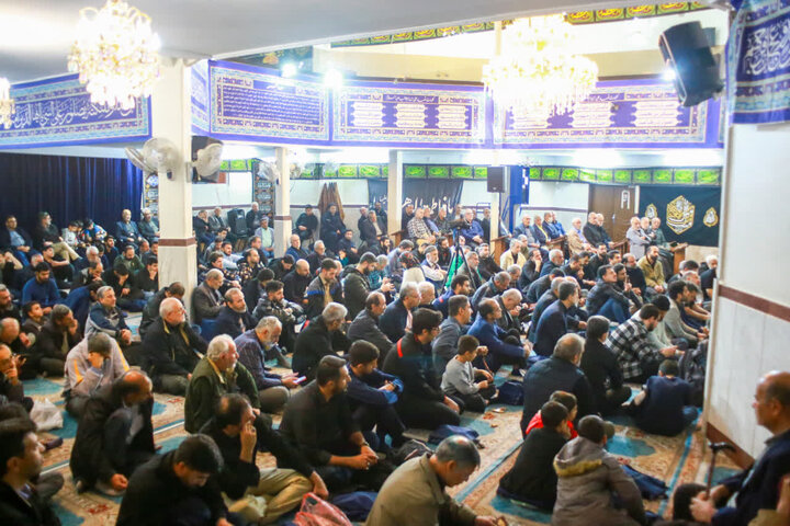 تصاویر/ درس اخلاق و تهذیب در مسجد حضرت ولیعصر(عج)