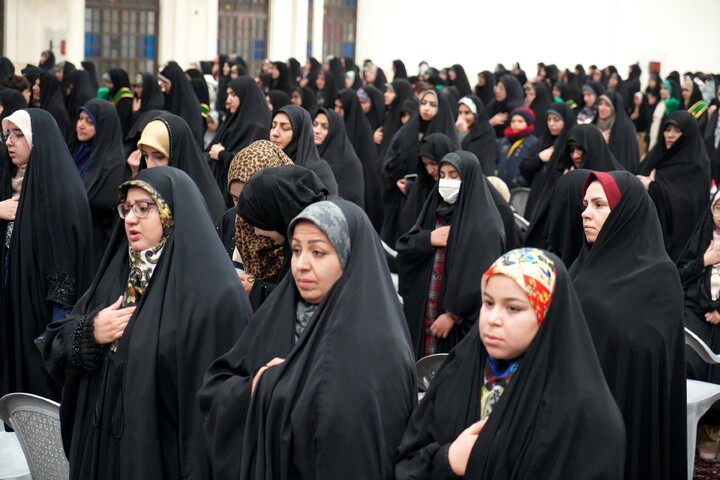 تصاویر / ویژه برنامه پدر قهرمان(تکریم پدران و فرزندان شهدا ) در اصفهان