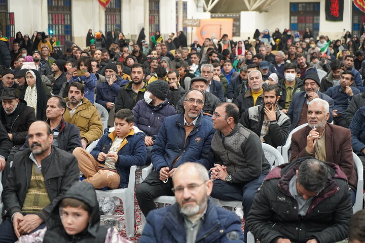 تصاویر / ویژه برنامه پدر قهرمان(تکریم پدران و فرزندان شهدا ) در اصفهان