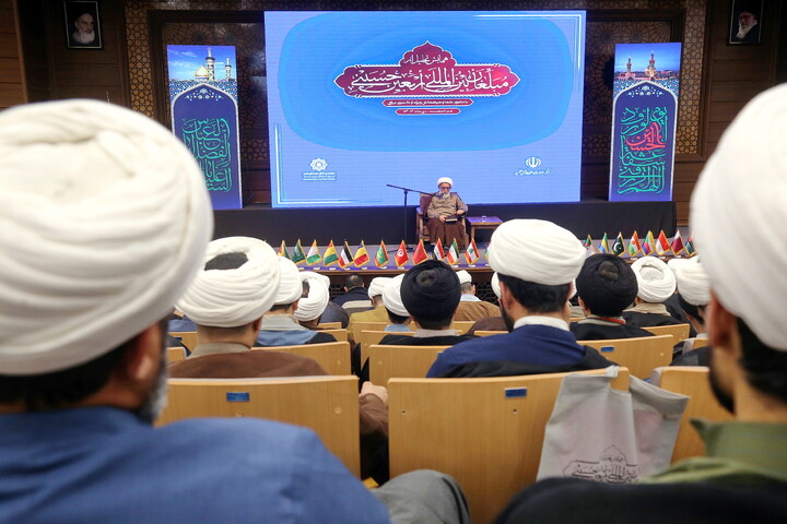 تصاویر/ همایش تجلیل از مبلغان بین‌المللی اربعین حسینی (2)