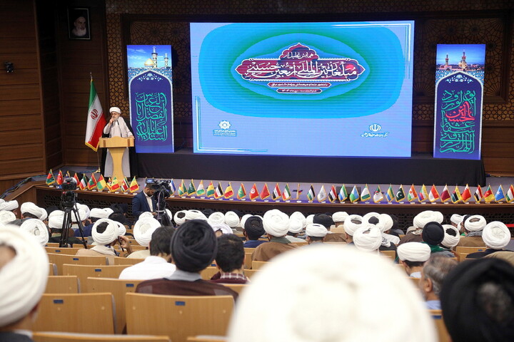 تصاویر/ همایش تجلیل از مبلغان بین‌المللی اربعین حسینی (2)