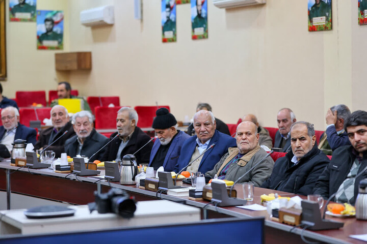 تصاویر | مراسم تجلیل از جمعی از پدران شهدای گرانقدر دفاع مقدس و شهدای مدافع حرم درتبریز