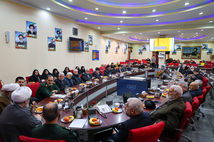 تصاویر | مراسم تجلیل از جمعی از پدران شهدای گرانقدر دفاع مقدس و شهدای مدافع حرم درتبریز